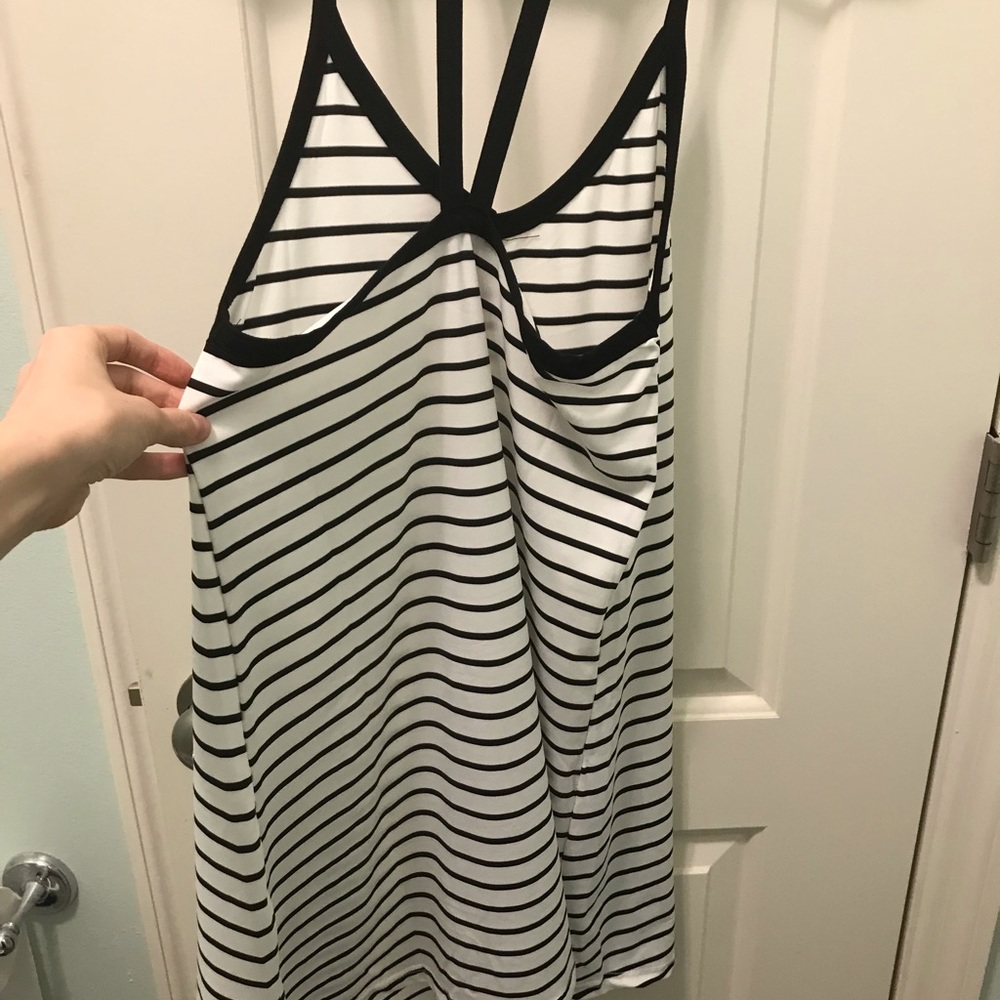SHEIN Razorback Dress - Picture 4 of 4